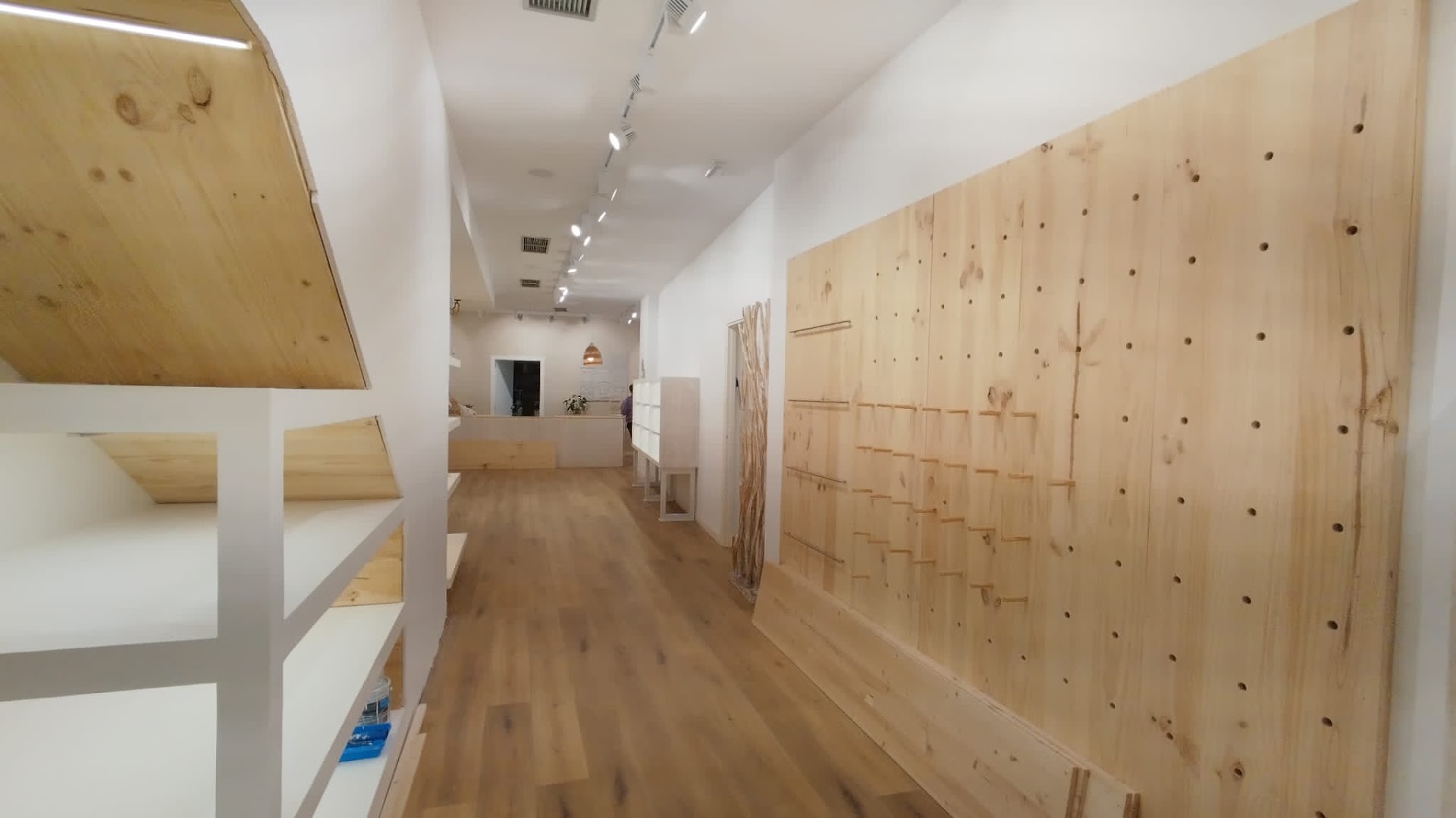 Roberto Felipe Muebles de Diseño — Fotos 6
